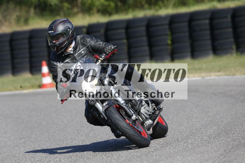 Archiv-2025/49 26.08.2025 Cornu Master School ADR/blau-bleu/46